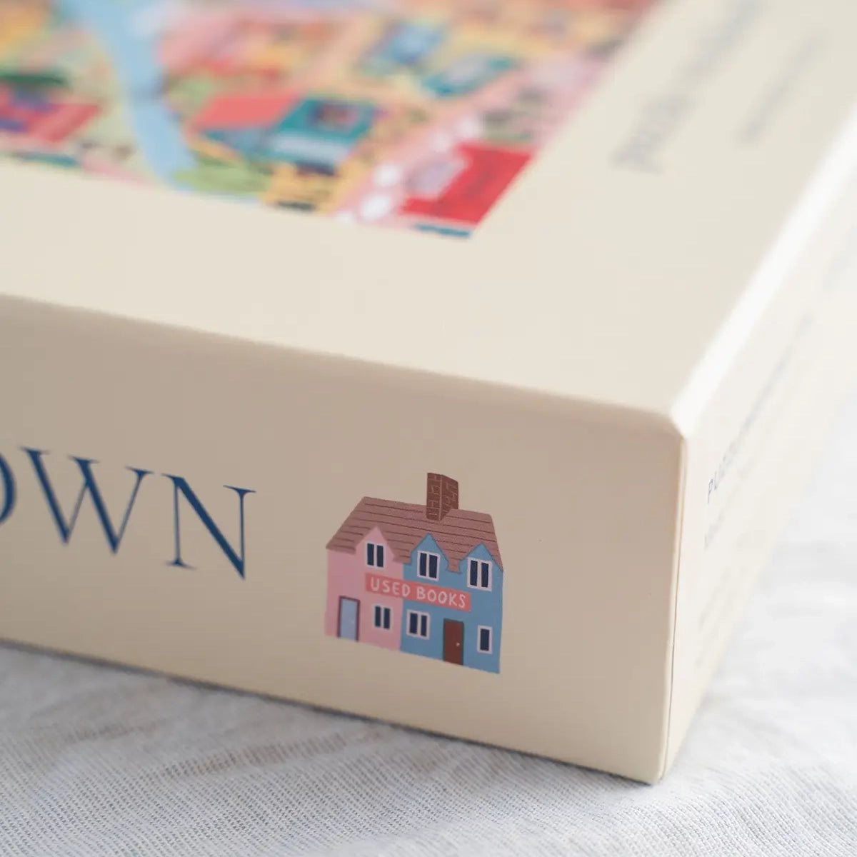 Book Lover's Town Puzzle by Anja Riebensam - Gift for Book Lovers - Puzzle Weekend